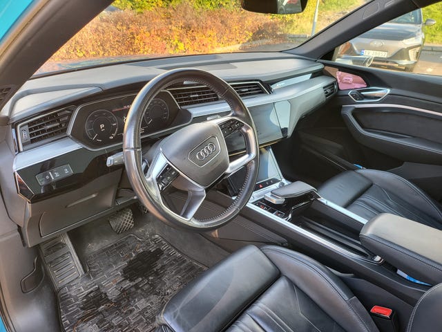 2020 AUDI E-TRON - 55