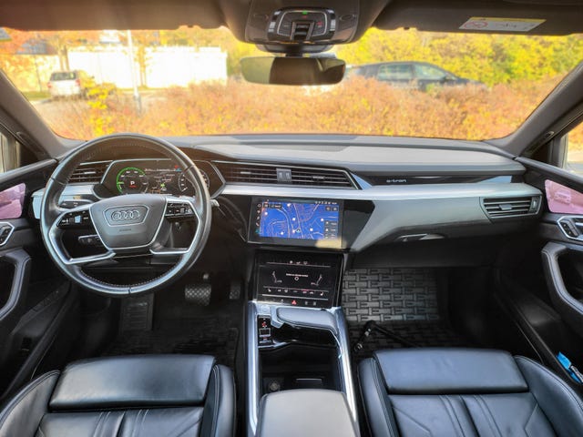 2020 AUDI E-TRON - 30