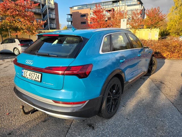 2020 AUDI E-TRON - 42