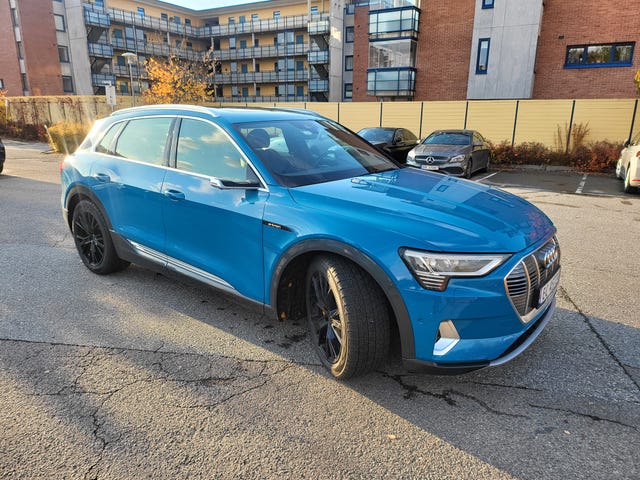 2020 AUDI E-TRON - 37