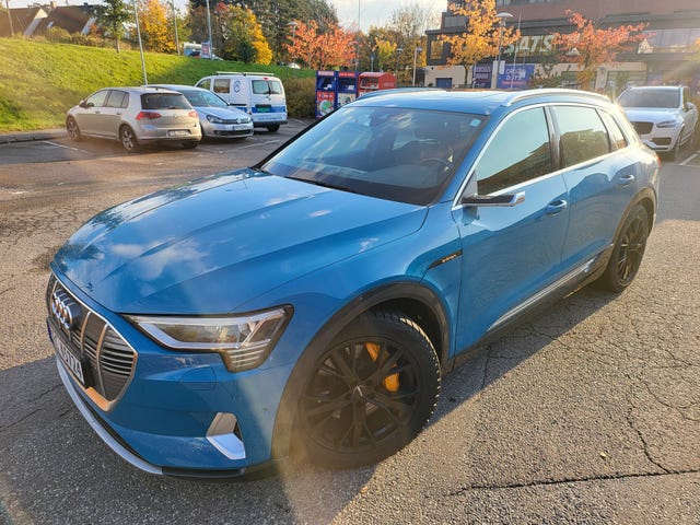 2020 AUDI E-TRON - 54