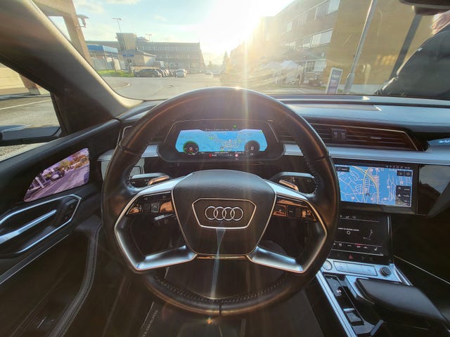 2020 AUDI E-TRON - 22