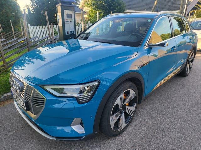 2020 AUDI E-TRON - 58