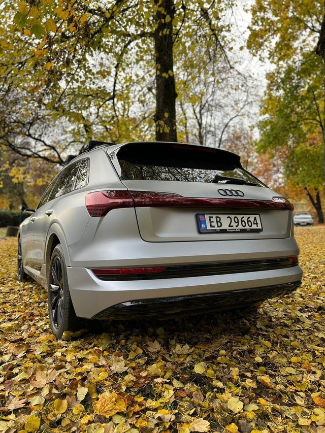 2020 AUDI E-TRON - 8