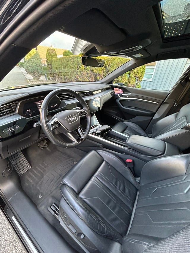 2020 AUDI E-TRON - 29