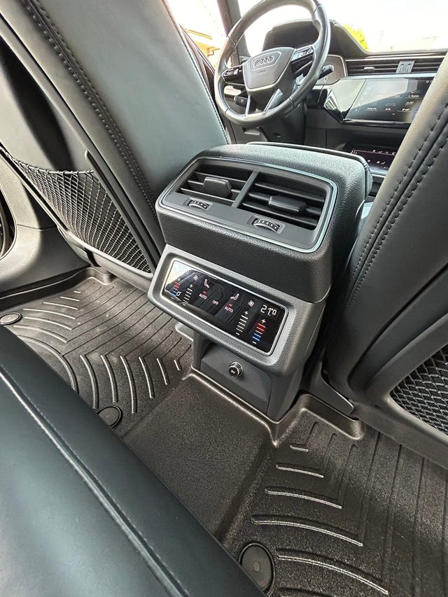 2020 AUDI E-TRON - 47