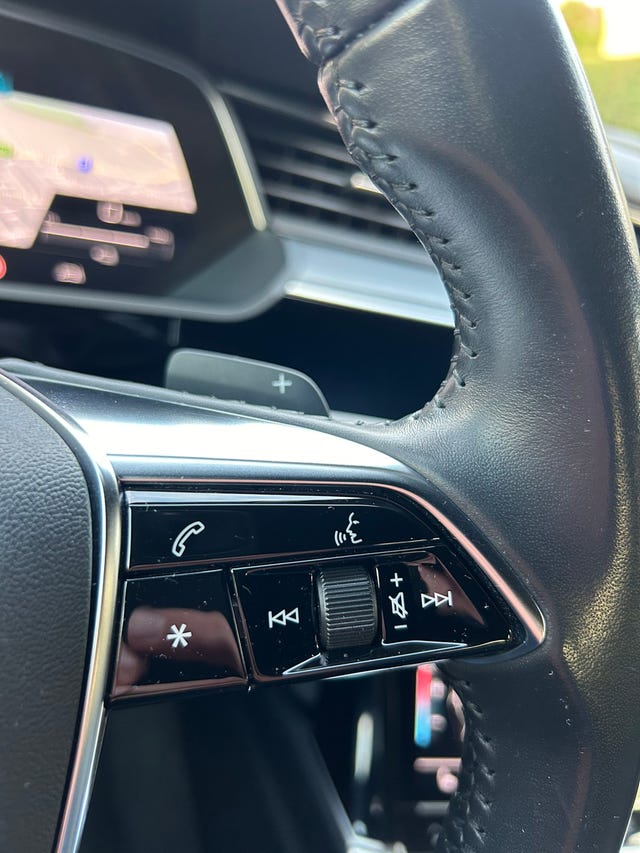 2020 AUDI E-TRON - 36