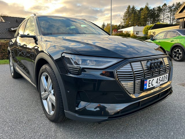 2020 AUDI E-TRON - 25