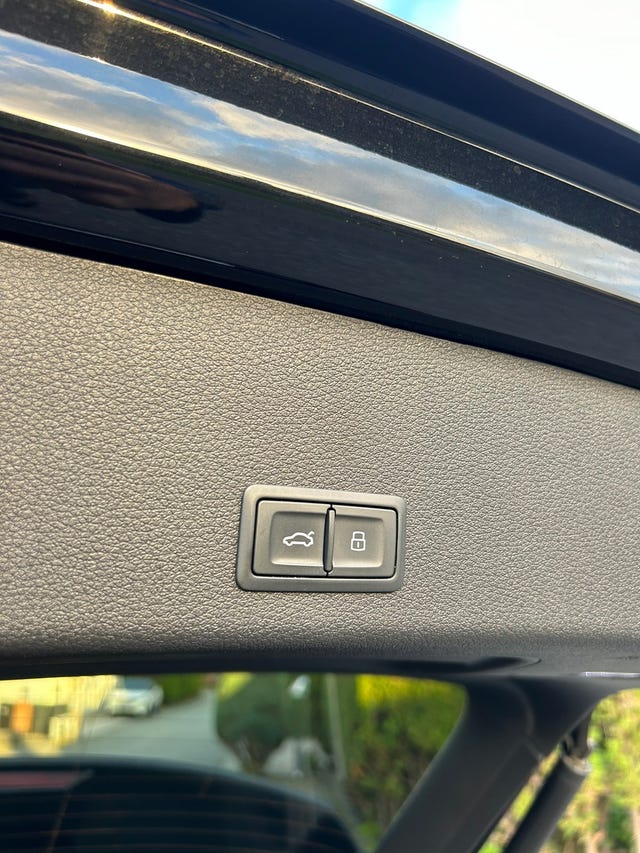 2020 AUDI E-TRON - 51