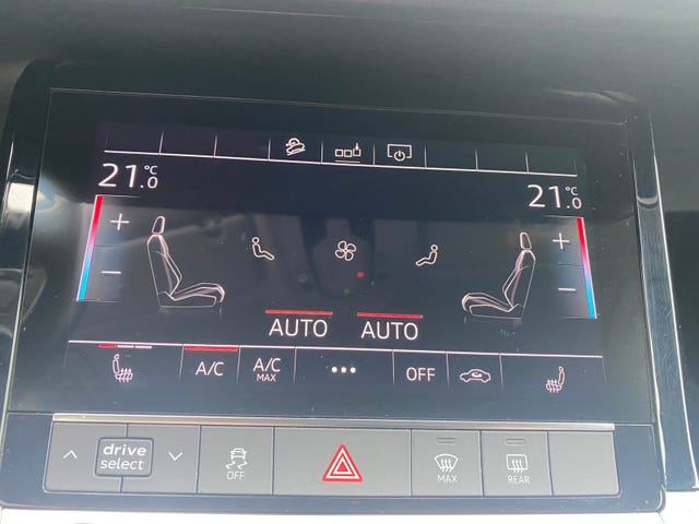 2020 AUDI E-TRON - 22