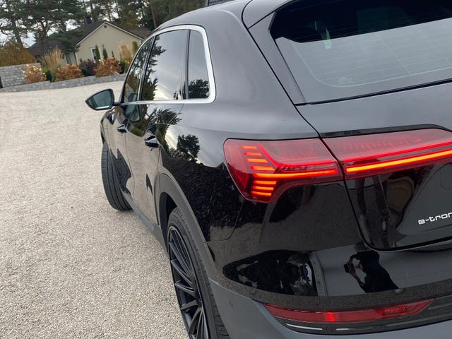 2020 AUDI E-TRON - 40