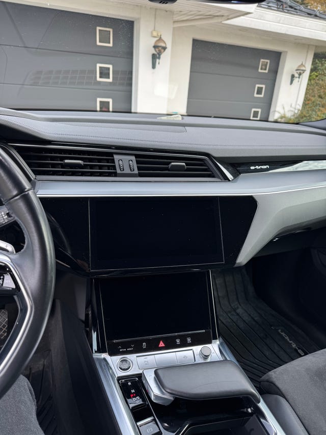 2021 AUDI E-TRON - 16