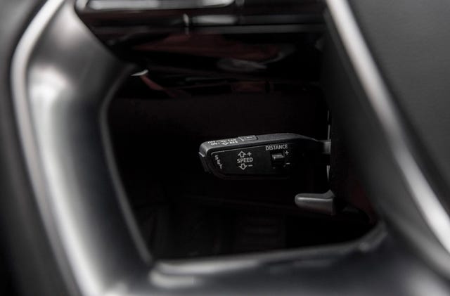 2020 AUDI E-TRON - 9