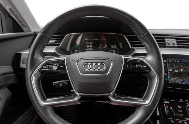 2020 AUDI E-TRON - 8