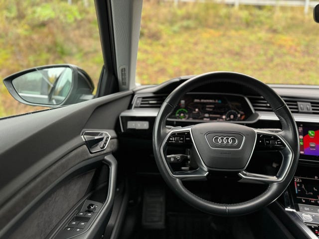 2020 AUDI E-TRON - 18