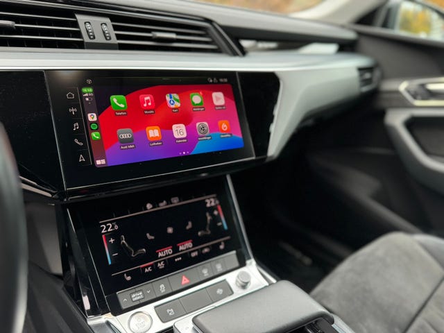2020 AUDI E-TRON - 16