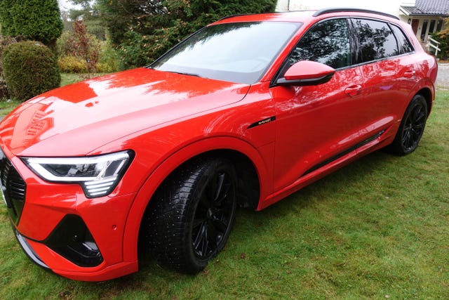 2020 AUDI E-TRON - 10