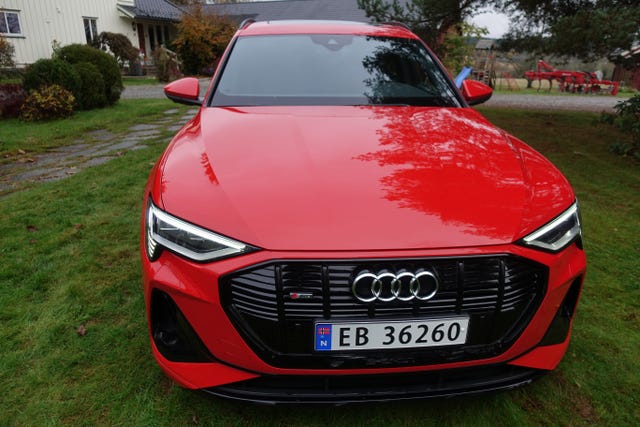 2020 AUDI E-TRON - 11