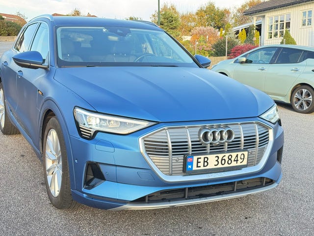 WAUZZZGE8LB013510 2020 AUDI E-TRON-3