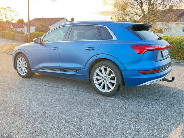 WAUZZZGE8LB013510 2020 AUDI E-TRON-0