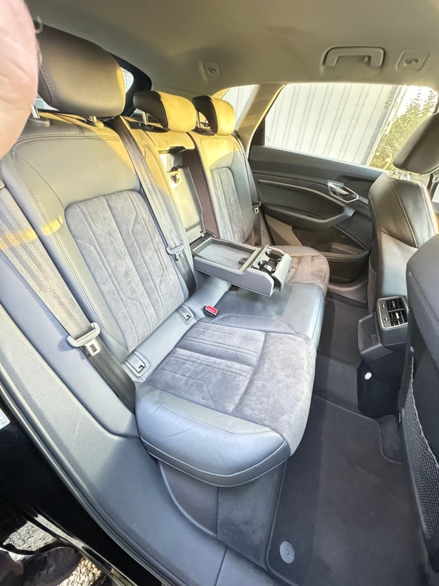 2020 AUDI E-TRON - 28