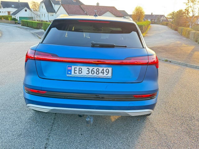 2020 AUDI E-TRON - 10