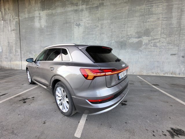2021 AUDI E-TRON - 8