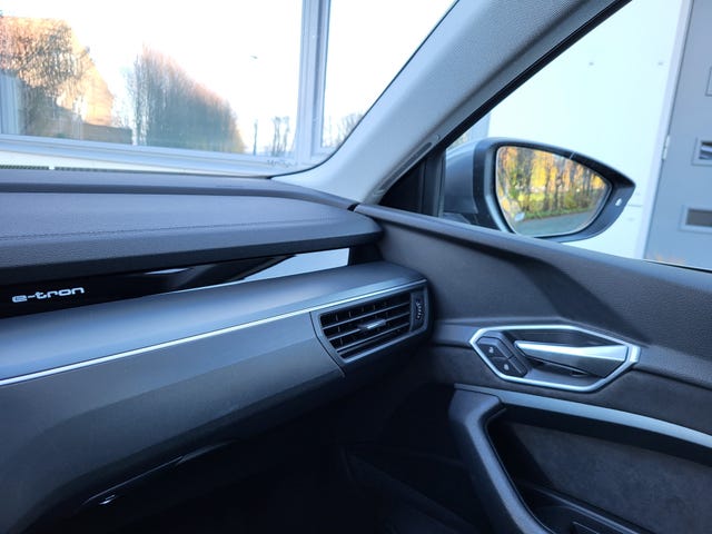 2021 AUDI E-TRON - 16