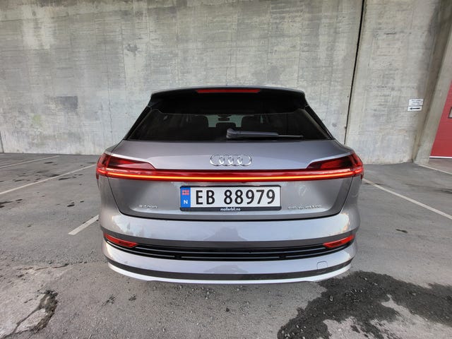 2021 AUDI E-TRON - 9