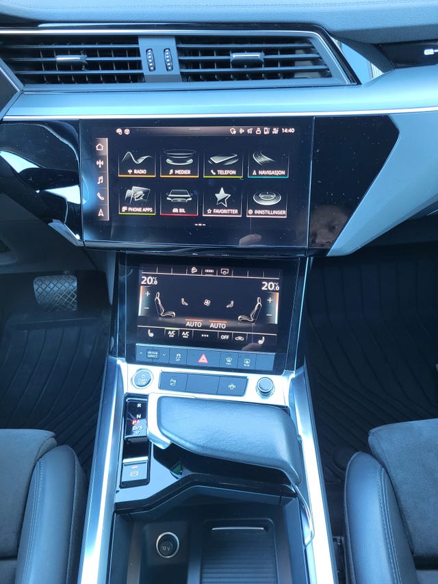 2021 AUDI E-TRON - 19