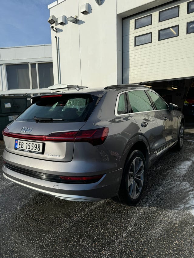 2020 AUDI E-TRON - 21
