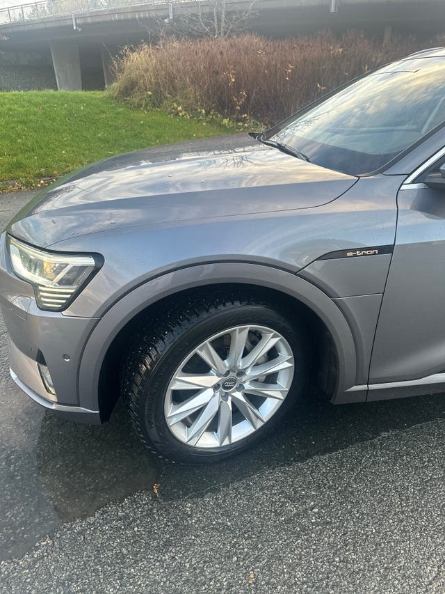 WAUZZZGE5LB026103 2020 AUDI E-TRON-5