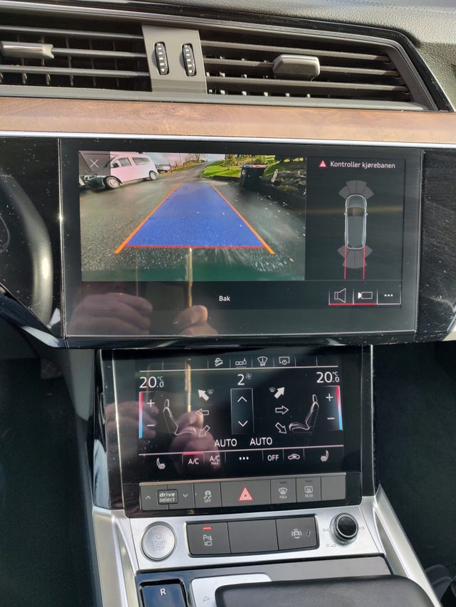 2020 AUDI E-TRON - 14