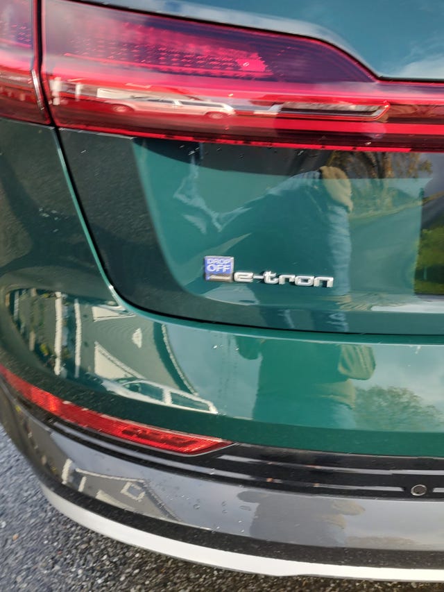 2020 AUDI E-TRON - 10