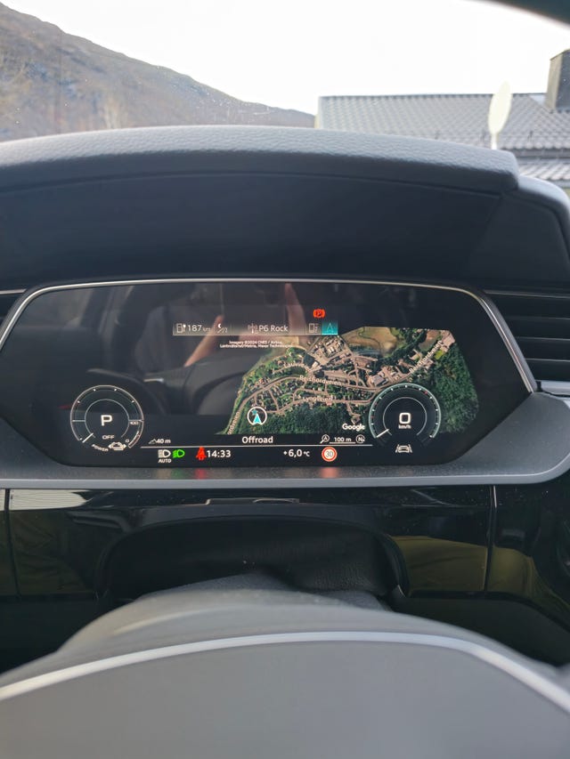 2020 AUDI E-TRON - 18