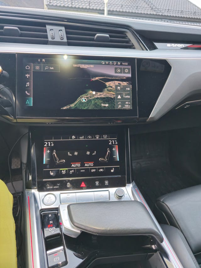 2020 AUDI E-TRON - 14