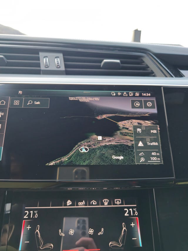 2020 AUDI E-TRON - 20