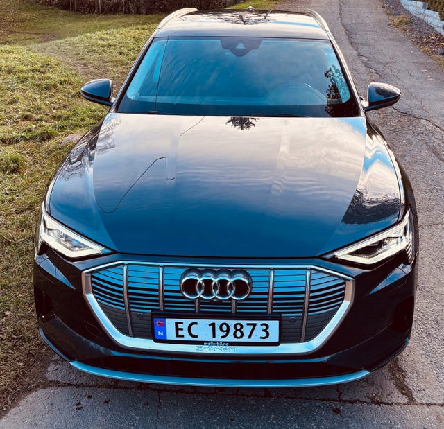 WAUZZZGE2MB013990 2021 AUDI E-TRON-0