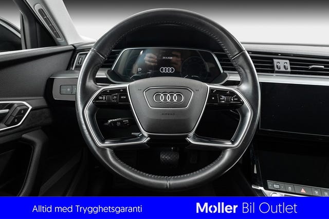 2020 AUDI E-TRON - 9