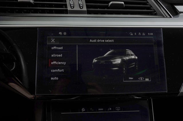 2021 AUDI E-TRON - 26