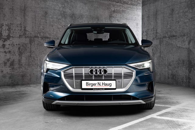 WAUZZZGE0MB028343 2021 AUDI E-TRON-2