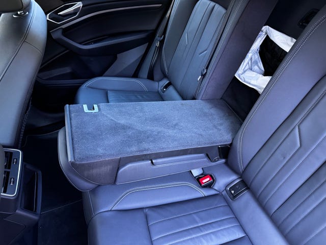 2021 AUDI E-TRON - 34