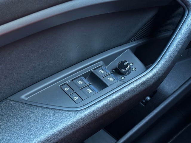 2021 AUDI E-TRON - 41