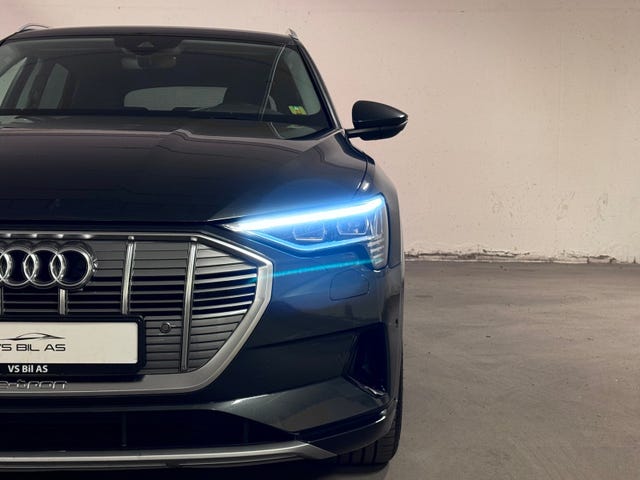 2021 AUDI E-TRON - 9