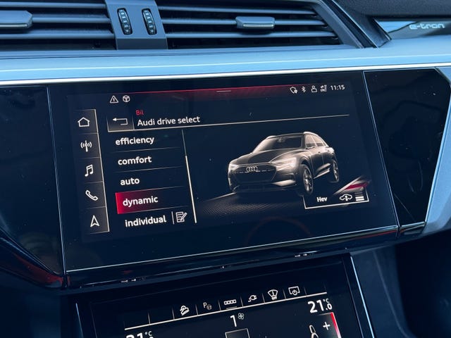 2021 AUDI E-TRON - 51