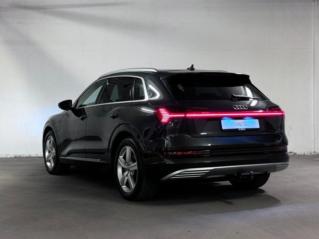 WAUZZZGE6MB039461 2021 AUDI E-TRON-2