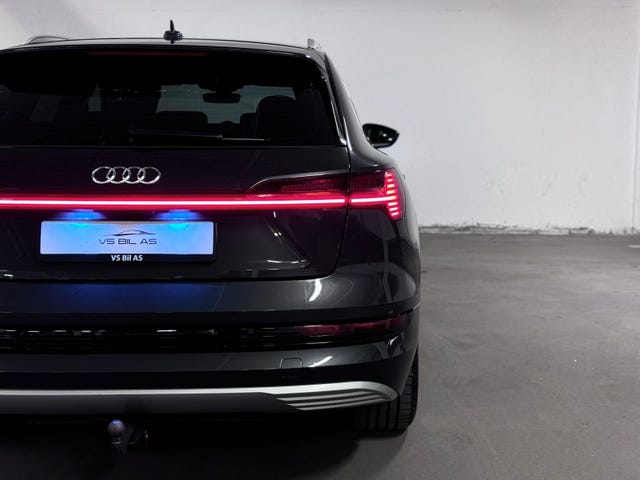 2021 AUDI E-TRON - 10