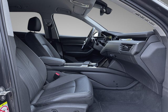 2021 AUDI E-TRON - 31