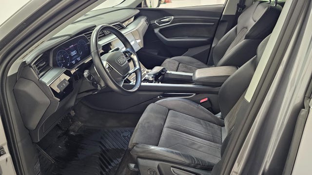 2021 AUDI E-TRON - 14