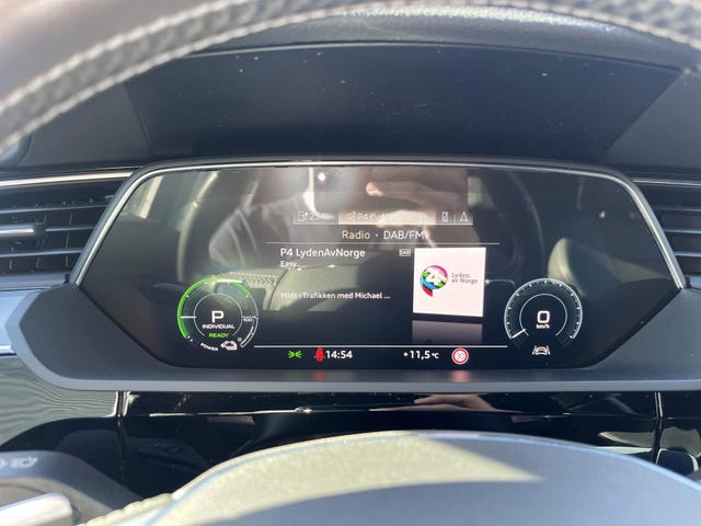 2020 AUDI E-TRON - 7
